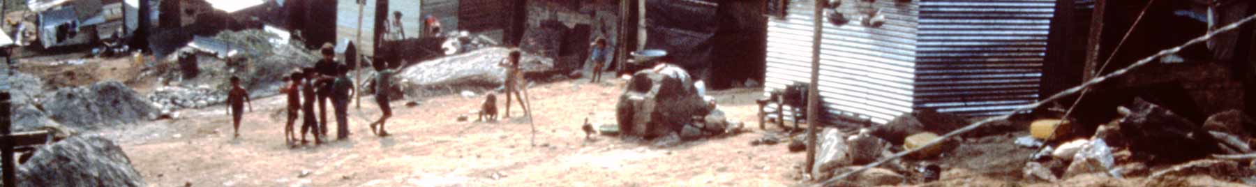 Image of poor children in a Columbian slum