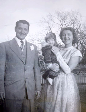 Harold and Edna Eberlin with their first child