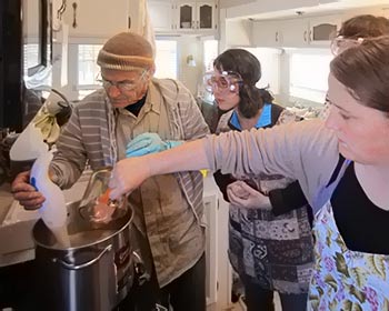 people making soup
