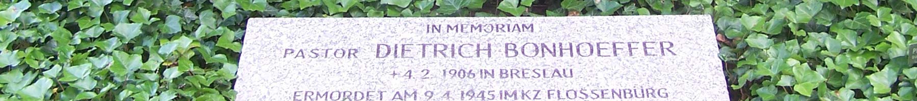  A photograph of Bonhoeffer's gravestone.