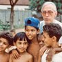 Pedro Casaldáliga and a few children