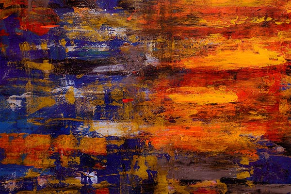Pintura abstracta en rojo, naranja y azul marino