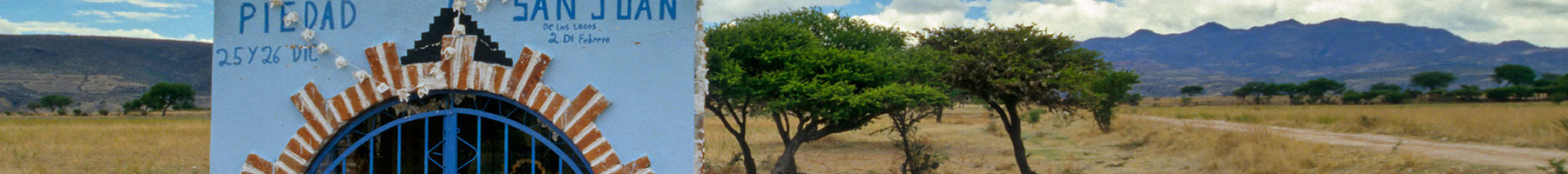 roadside chapel in Mexico