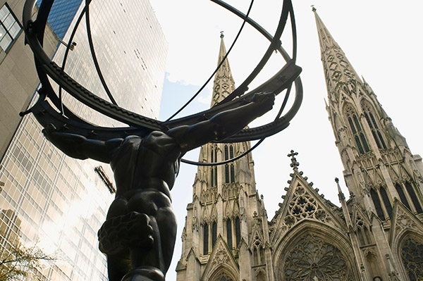 statue of Atlas in front of St. Patricks cathedral