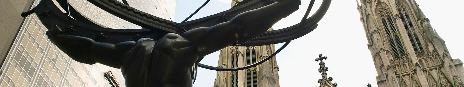 statue of Atlas in front of St. Patricks cathedral