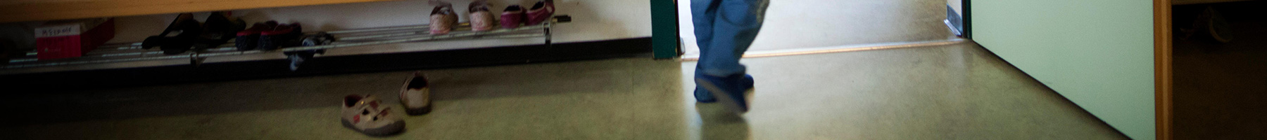 open door to an elementary school classroom