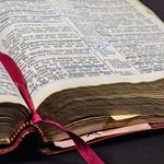 La Biblia no es un libro cualquiera