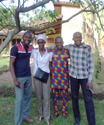 Une délégation des jeunes de ND de Fatima : Fred, Michael, Cédric et Herbert