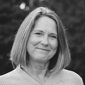 a portrait of Mindy Belz