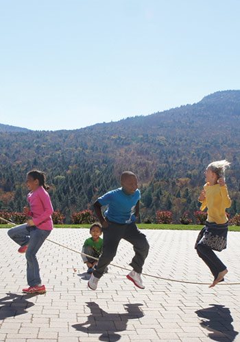 children jumping rope