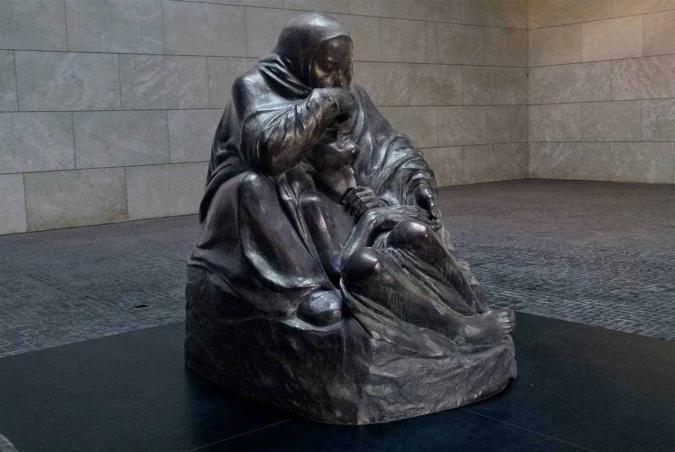 sculpture of pieta by Kathe Kollwitz