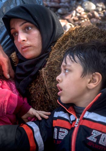 photo of refugee family