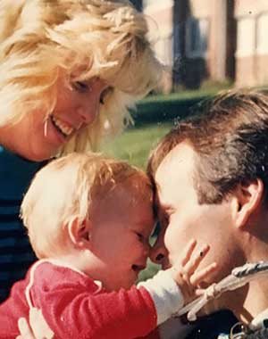 Steven McDonald with his wife and son
