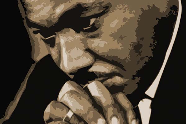 Martin Luther King Jr praying
