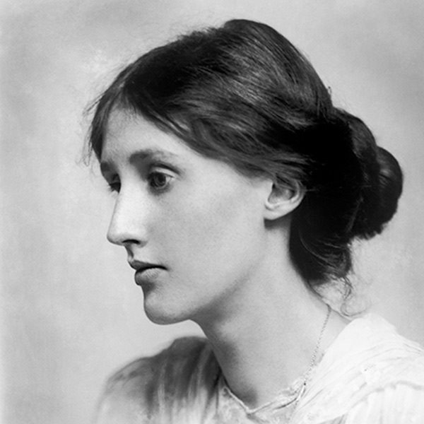 portrait in black and white of Virginia Woolf