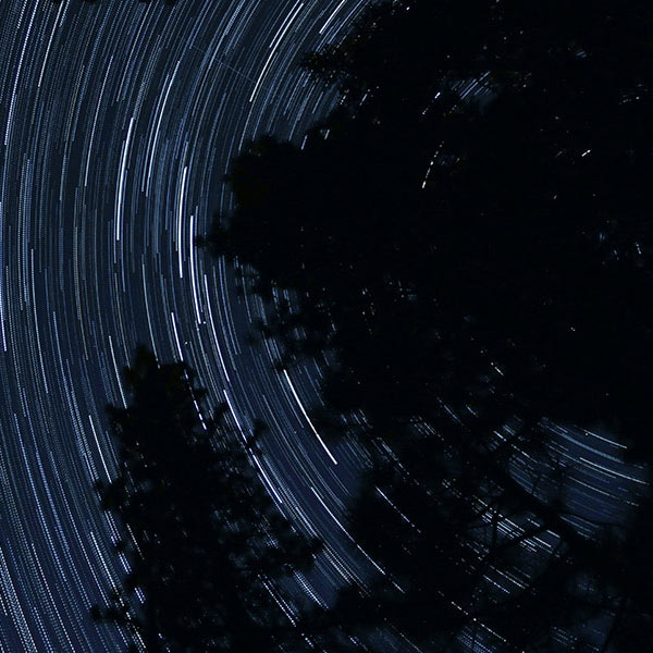 starry skies long exposure