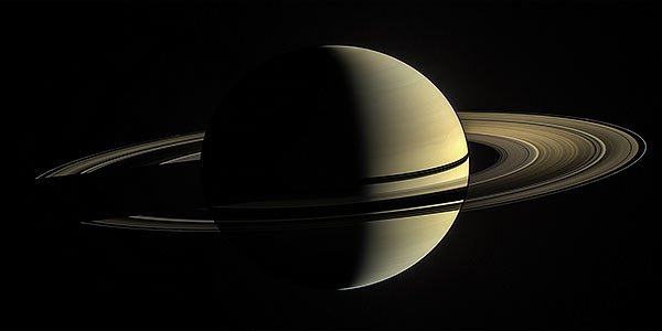 photograph of Saturn