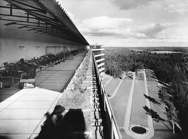 rooftop deck of the Paimo Sanatorium