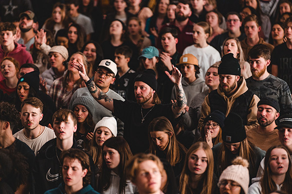 people at the Asbury Revival